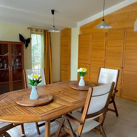 Casa Vacanze In Campagna Holiday home San Valentino in Abruzzo Citeriore